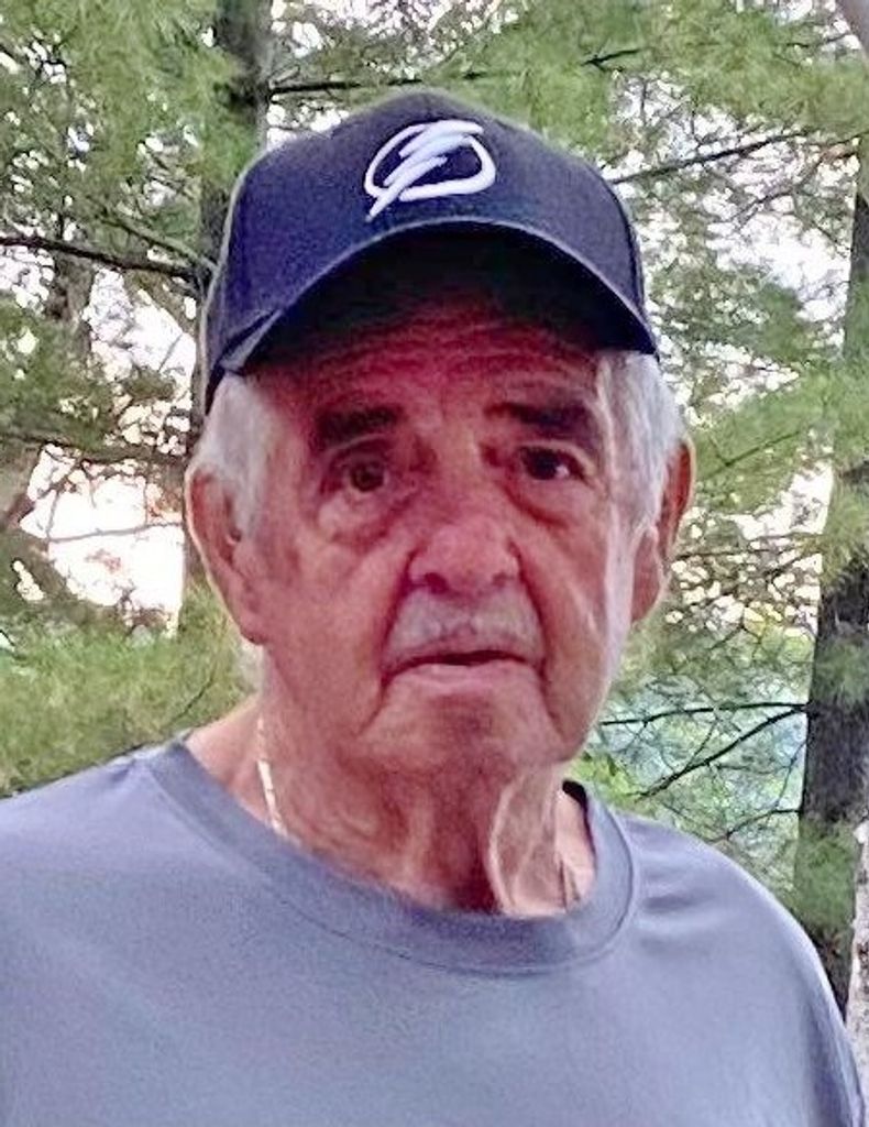 Arthur "Wayne" Leiss