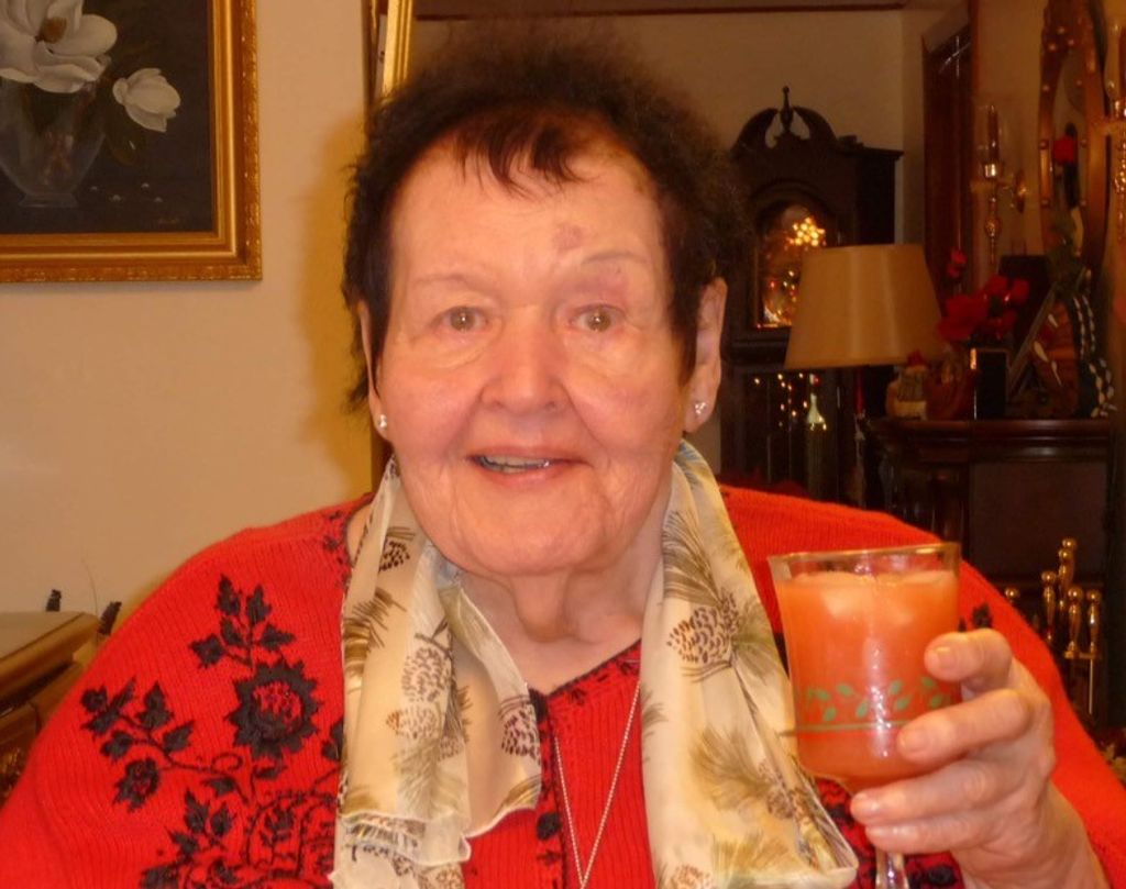 Joan Elizabeth (Macdonald)  Hudak Profile Photo