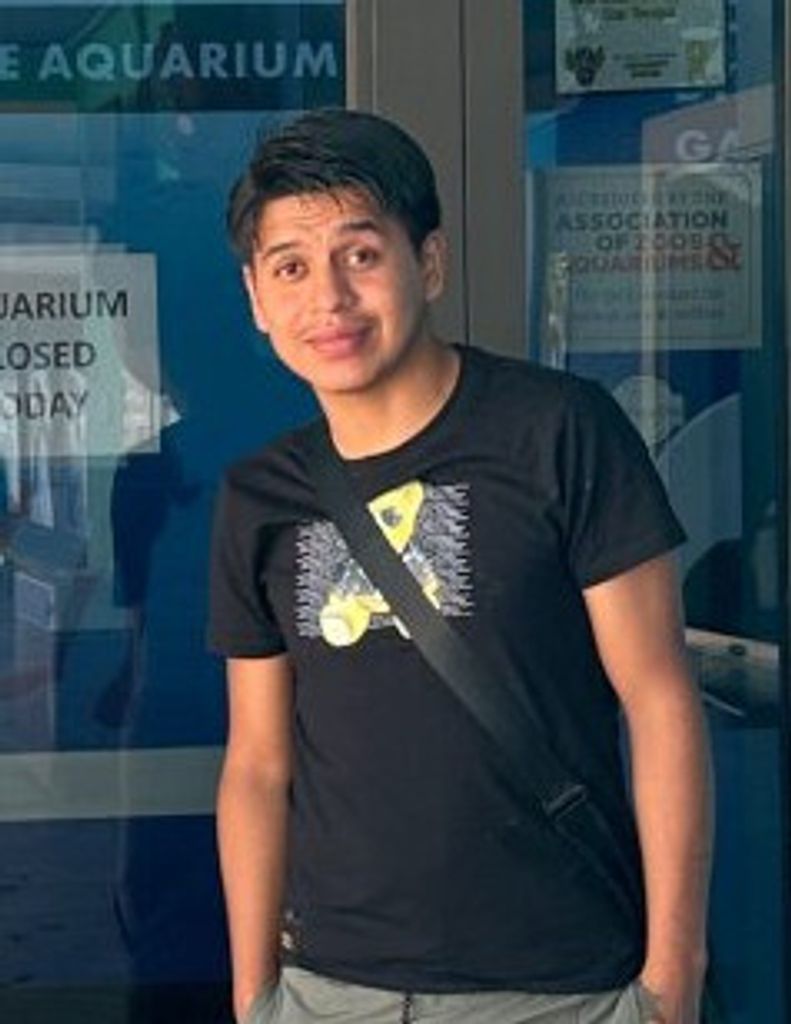 Carlos Adrian Urgiles Saeteros