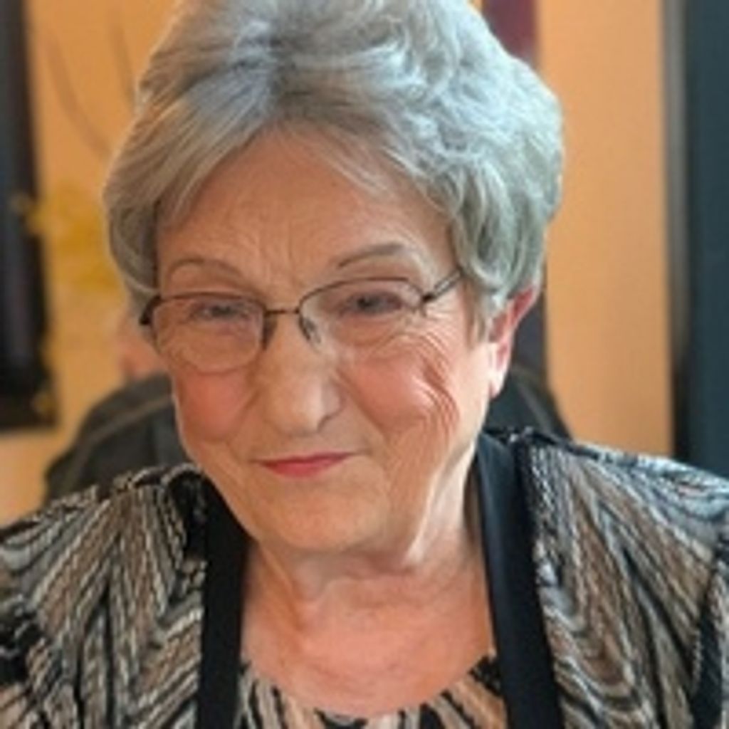 Mary L Mason
