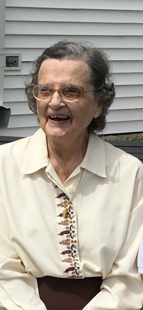 Helen Hembree Profile Photo