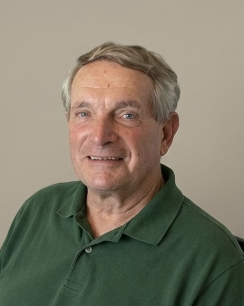 Van Edward Hertel Profile Photo
