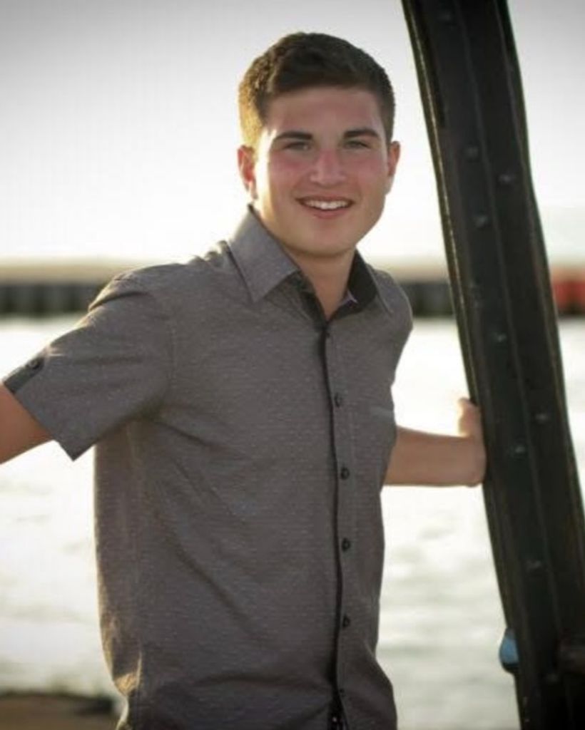 Sage Tanner Lowery Profile Photo