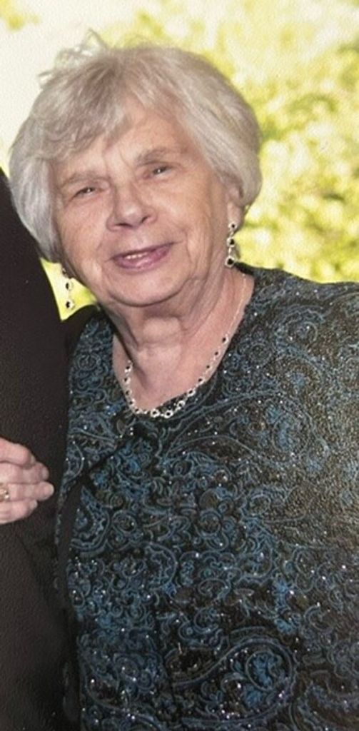 Helene R. Spinuzza Profile Photo