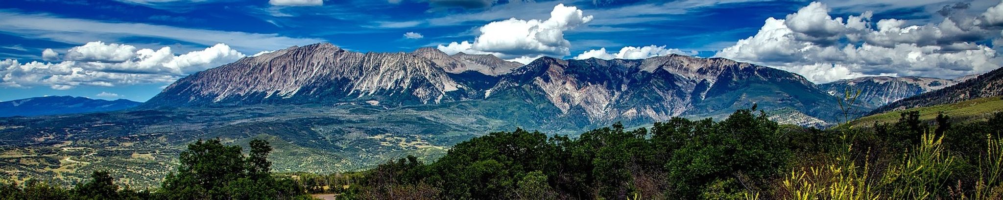 Cover photo for Neal E. Tjelle's Obituary