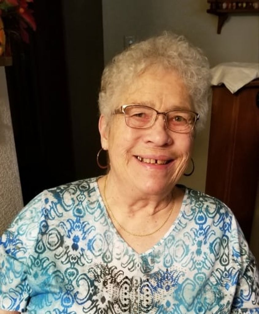 Betty Belle Moore Profile Photo