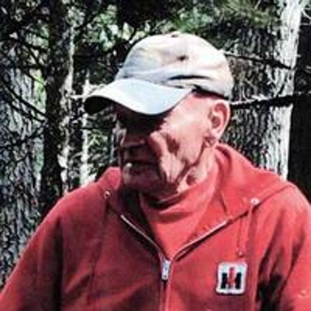 Lyle D Baker