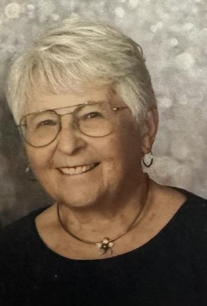 Leslie Carlson Profile Photo