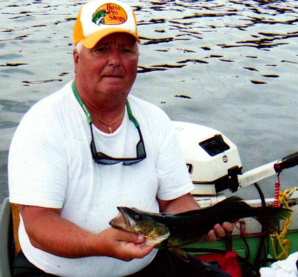 Robert Lee "Bob" Hutchins