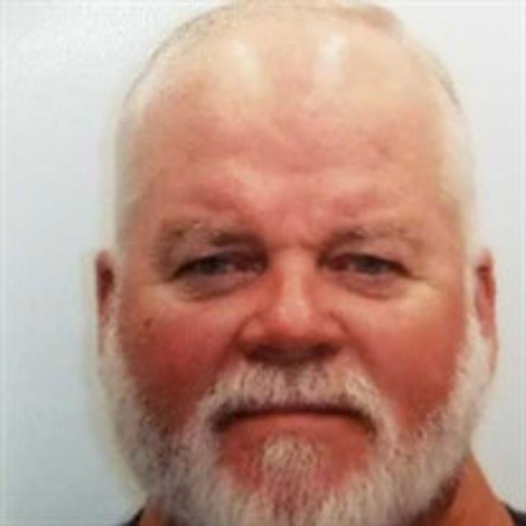Willard Tucker