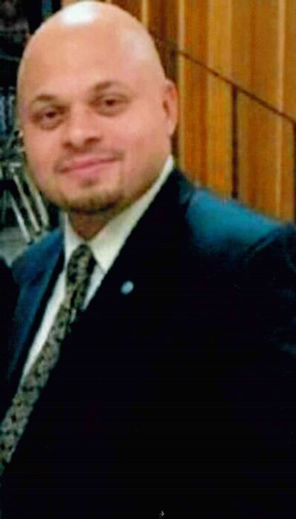 Roger Shamone Thompson Profile Photo