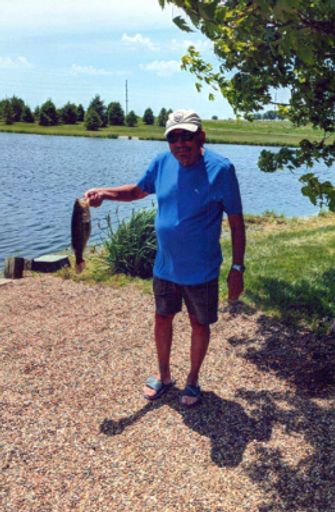 Tom Beeler photo gallery thumbnail 11 of 35