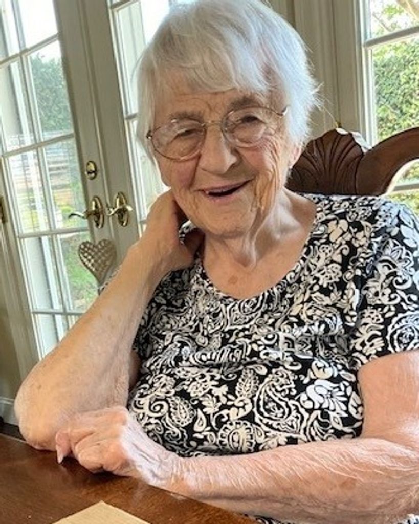 Mary Ann Lowe Profile Photo