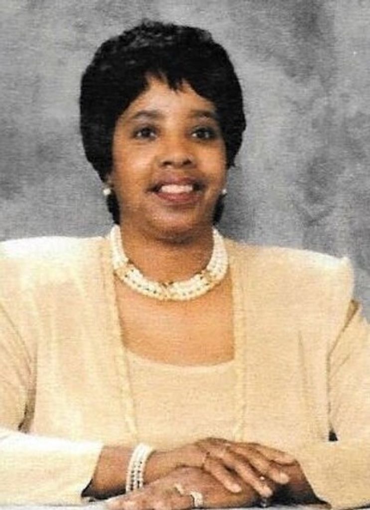 Martha Lacue-Dunlap Profile Photo