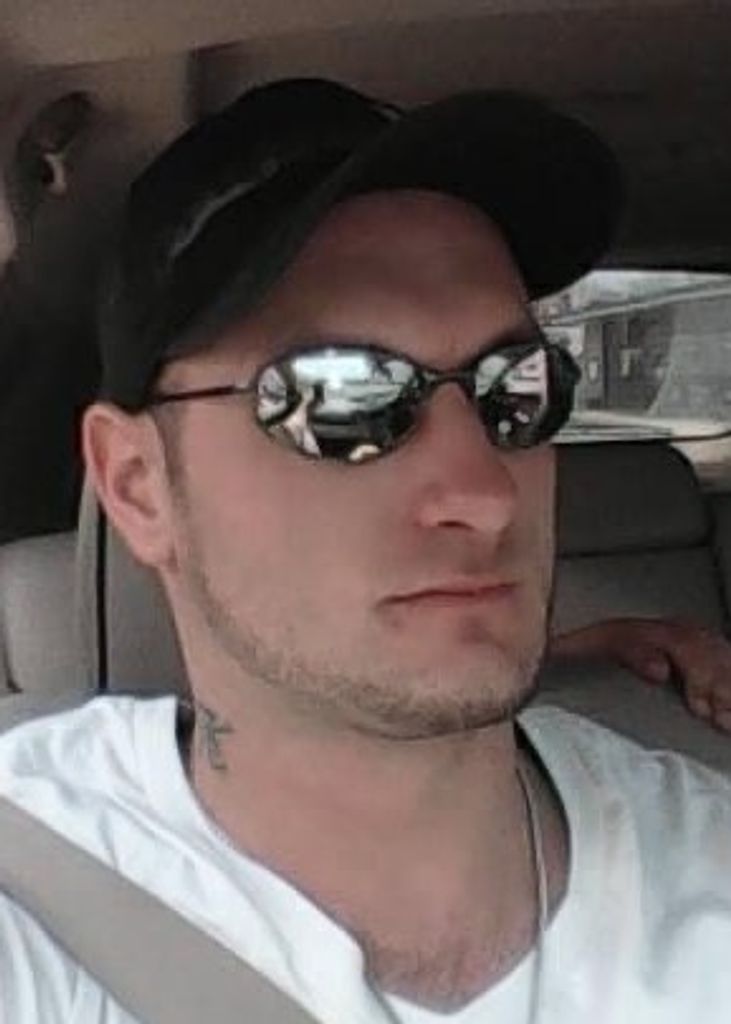Dustin Louis Vaughn