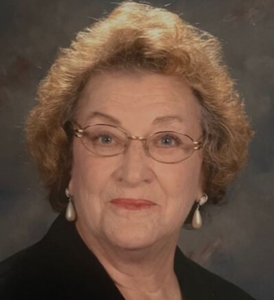 Delma Daris Swim Profile Photo
