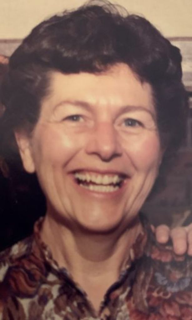 Betty Irene Andrews (Hoyt)