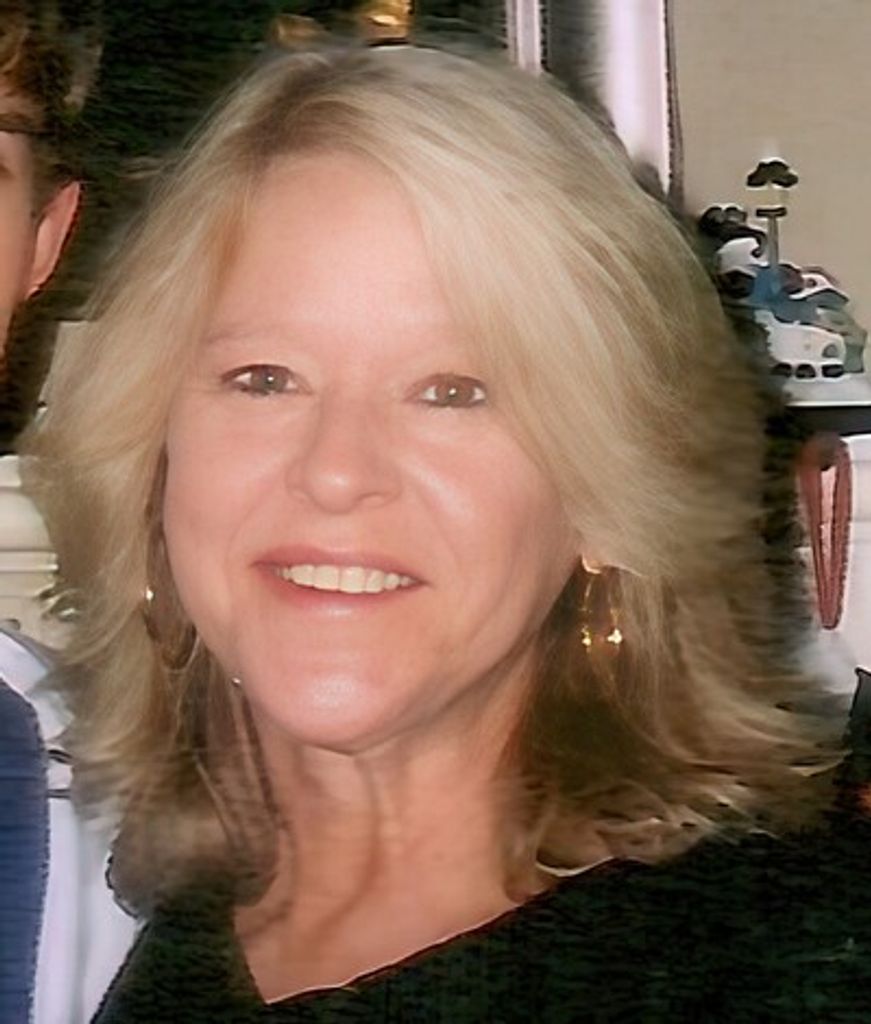 Claudia Reed Profile Photo