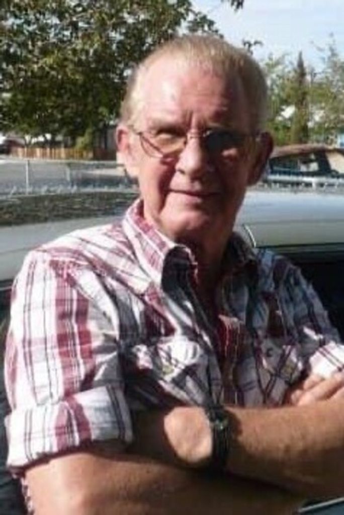 Michael Frank Young Profile Photo