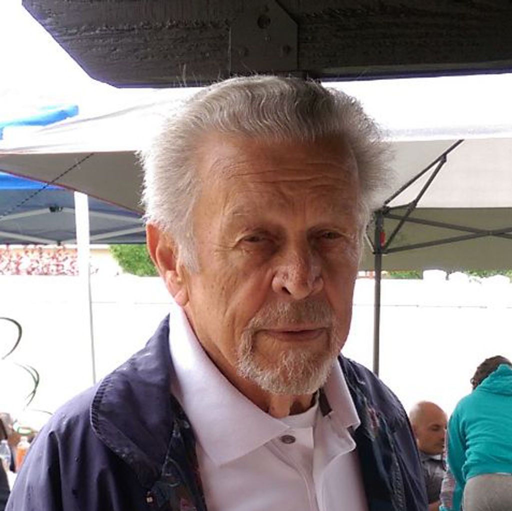 Devere “Dee” Franklin Jacobsen