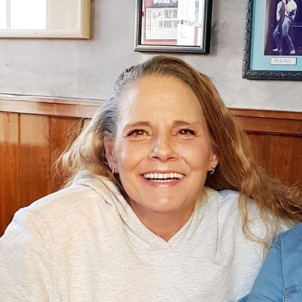 Donna Richardson Hall Profile Photo