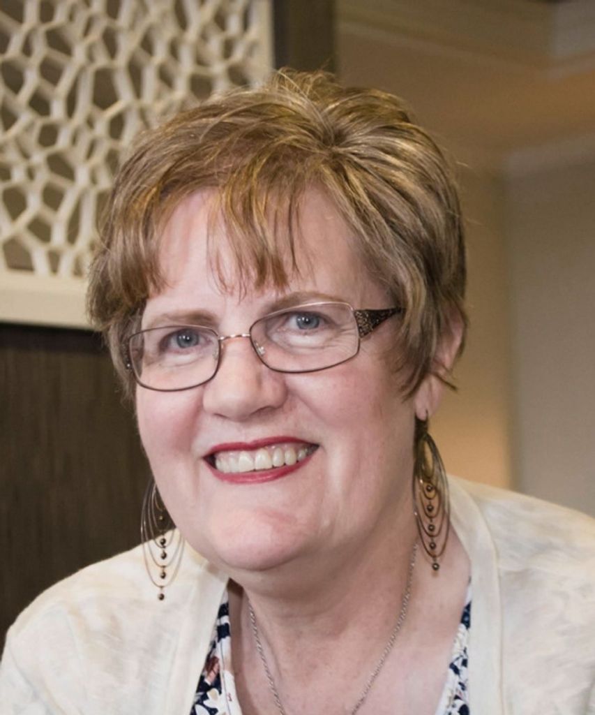 Rosalyn Wallace Hahn