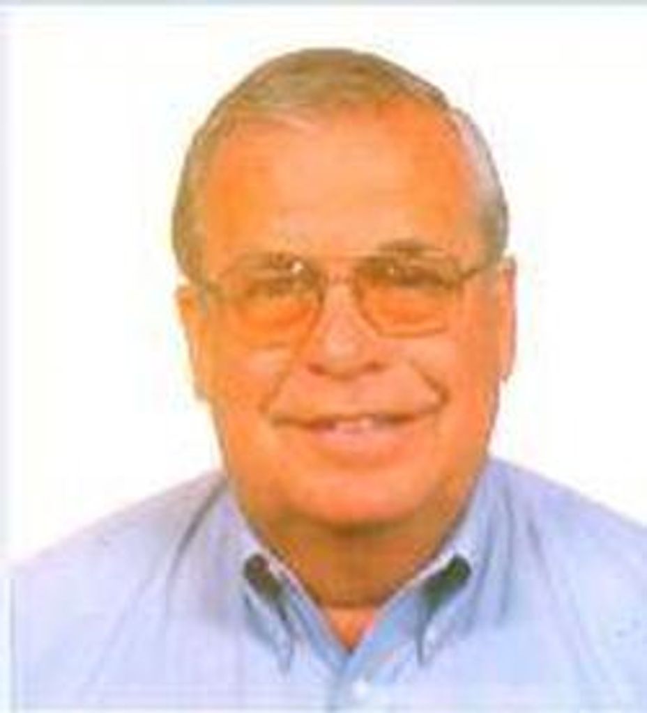 Dr. Gerald D Schrater