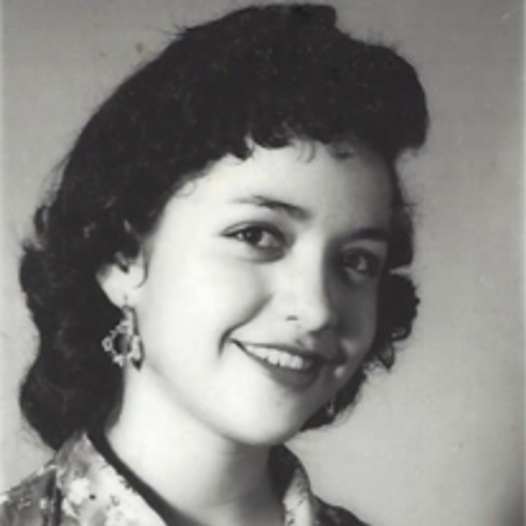 Sara L. Carrillo