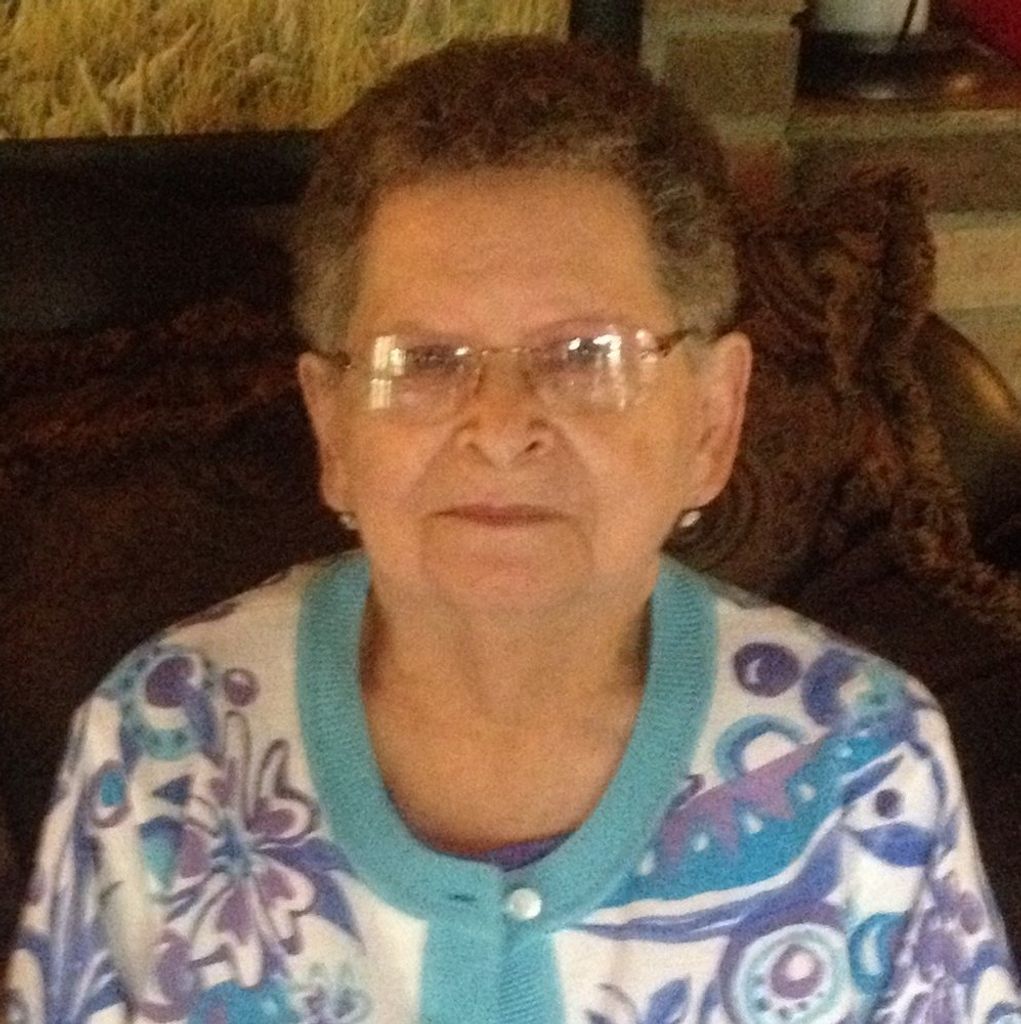 Antoinette Praschunus Profile Photo