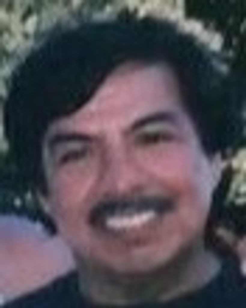 Louis Hernandez Profile Photo