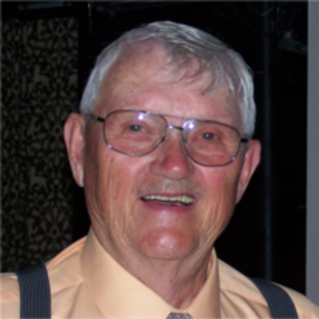 Robert W. Henningsen Profile Photo