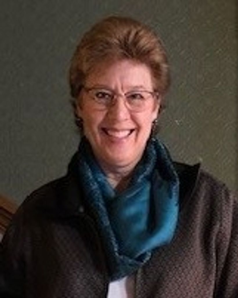 Robin Lyn Carlson