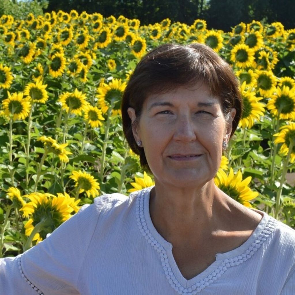 Roxanne S. Oswald
