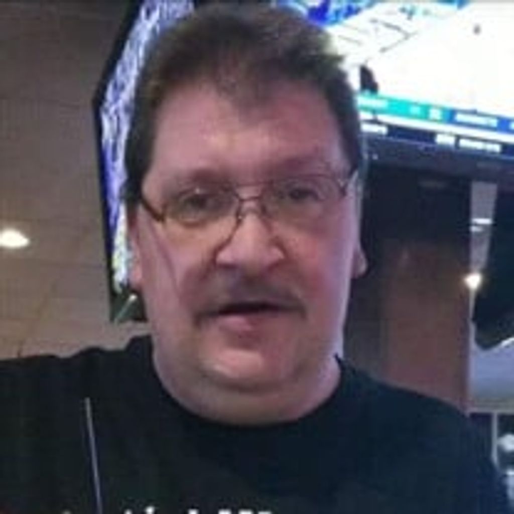 Tim R. Kniess