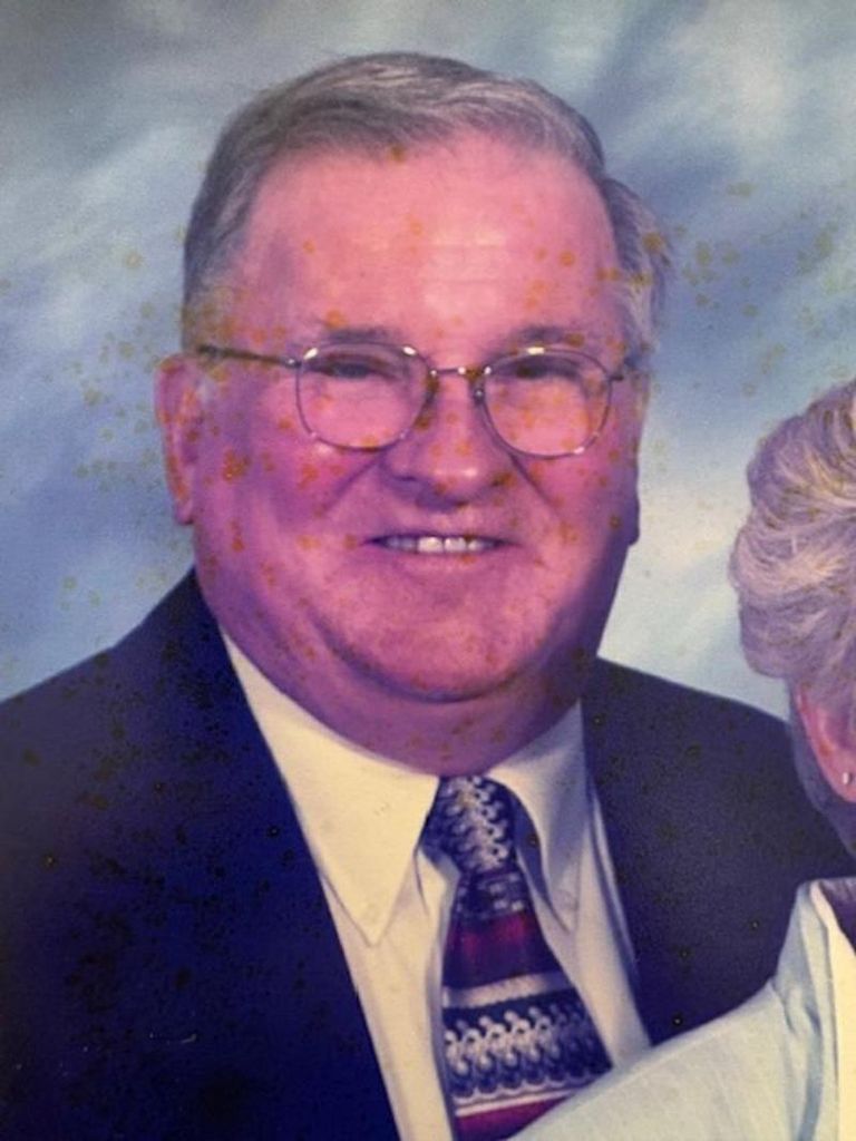 Robert Jones Profile Photo