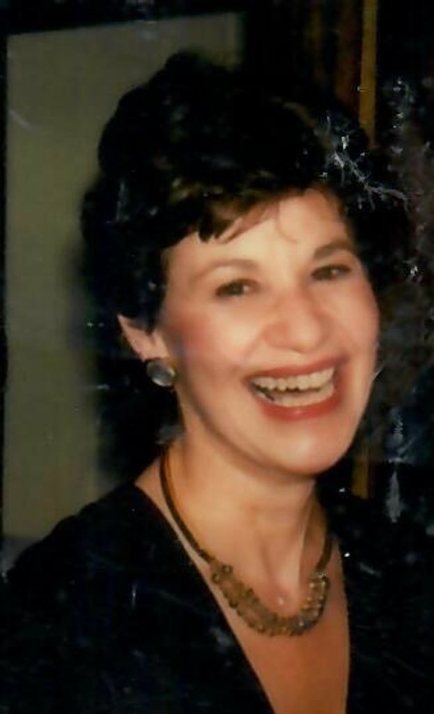 Gloria  Theresa Amatetti