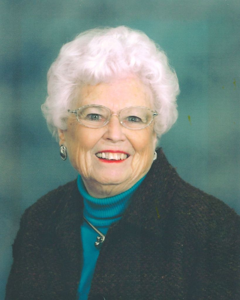 Lorraine "Dolly" Knutson Profile Photo