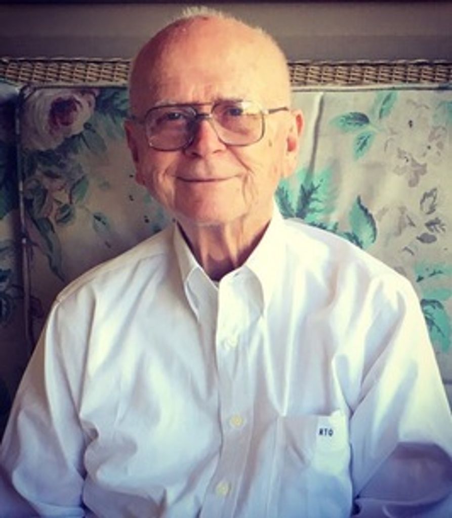 Richard Oliver Profile Photo