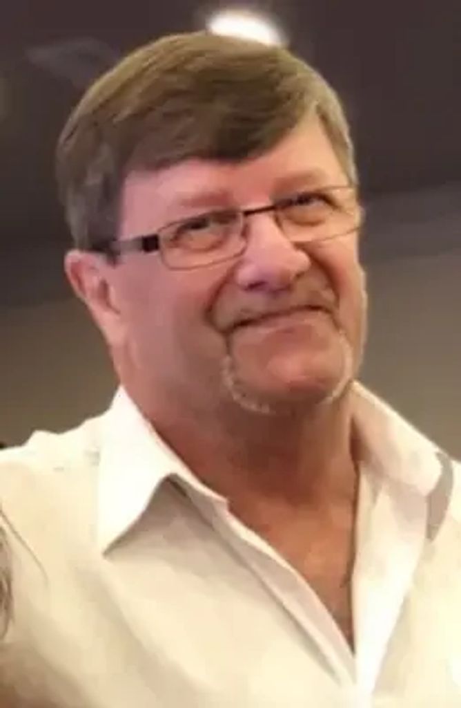 Christopher Warf Profile Photo