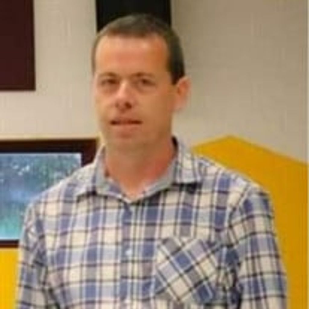 Mr. Shawn Curtis Helton