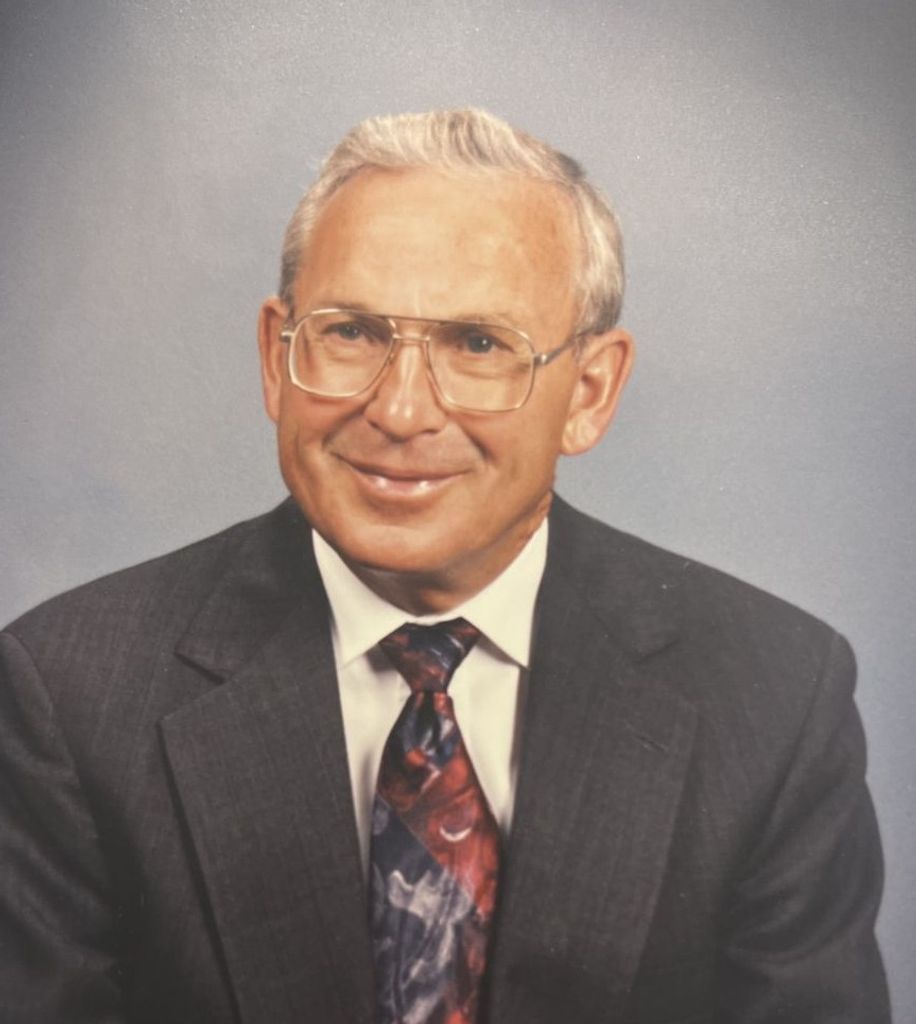 Hollis Dee Cooper Profile Photo