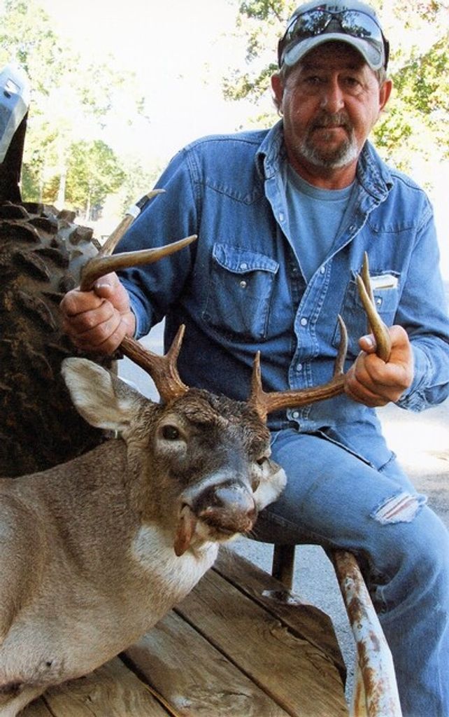 Franklin "Poncho" Lloyd Eaves Profile Photo