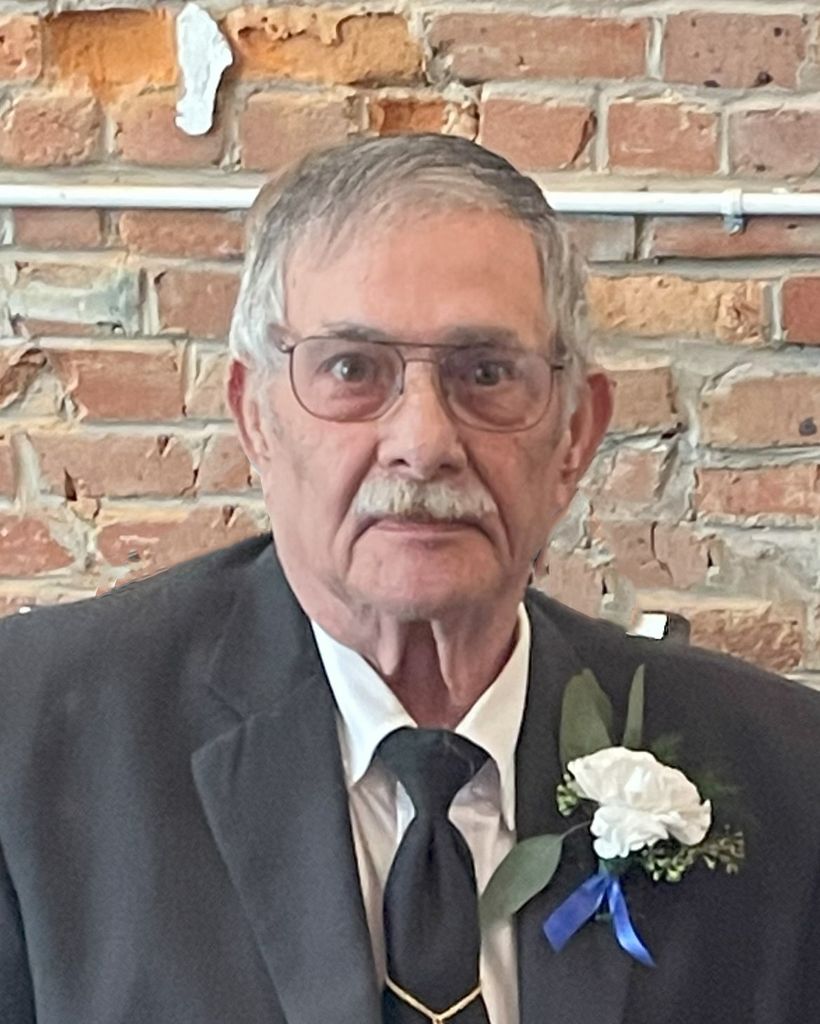 Elton Boubel Profile Photo