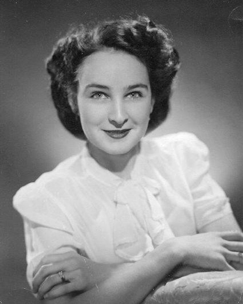 Doris Mouat