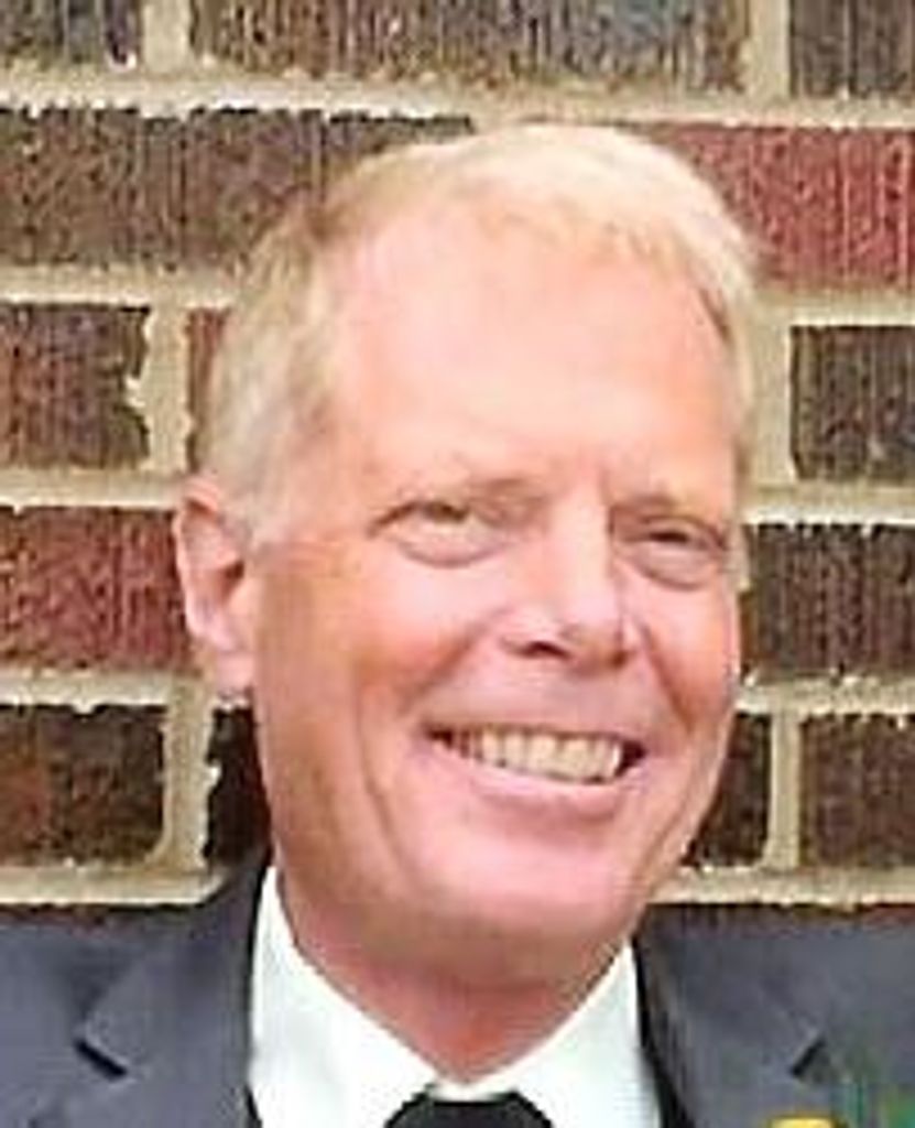 Randall "Randy" Scott James