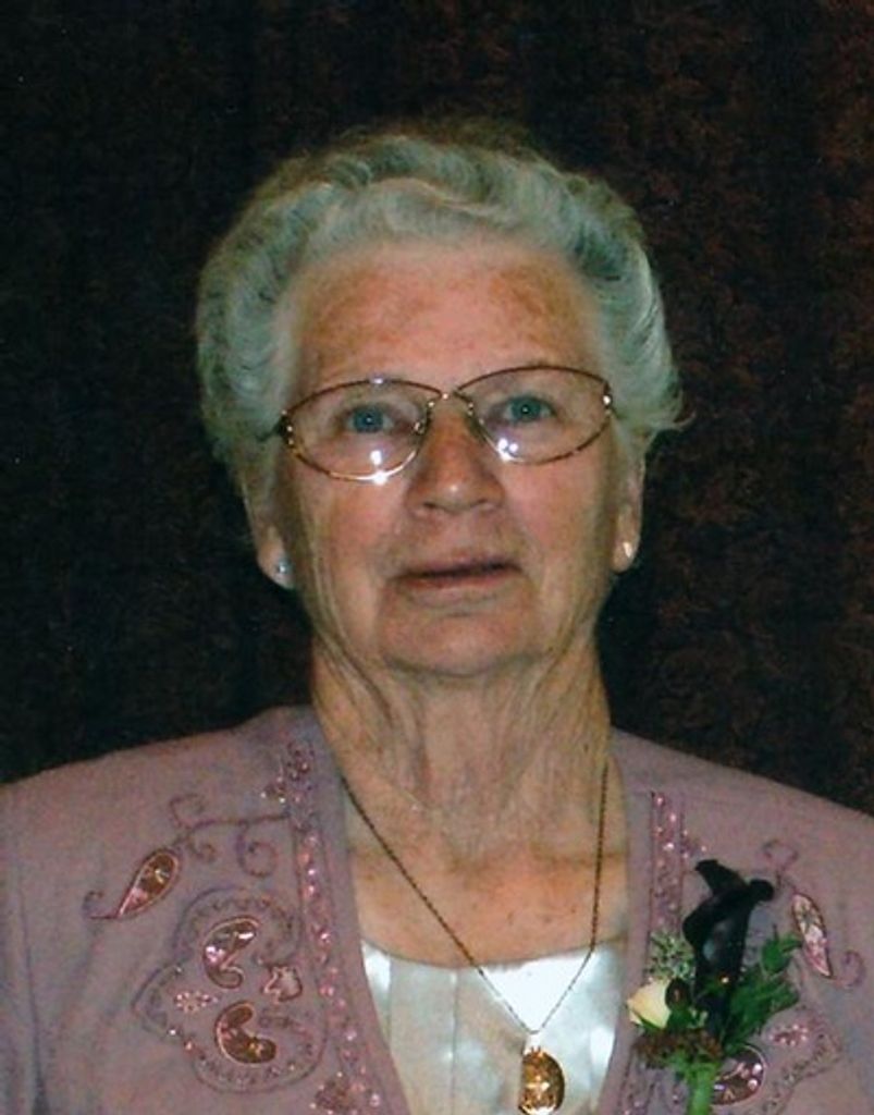 Evelyn Hanson Profile Photo