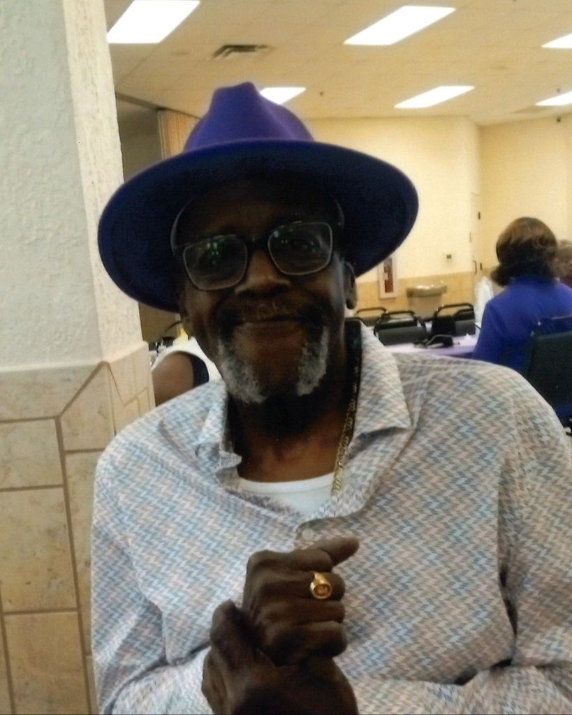 Carl Bernard Holmes, Jr. Profile Photo