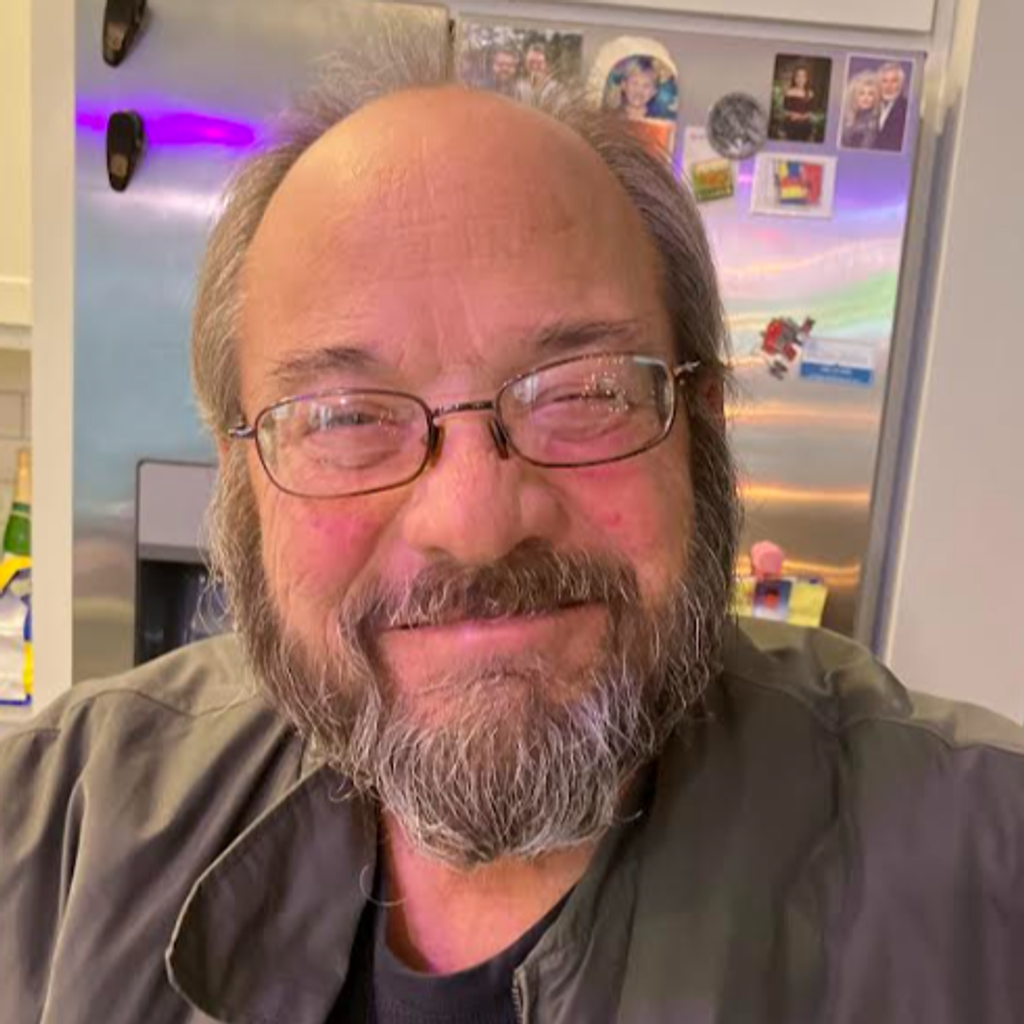 Thomas Johnston Profile Photo