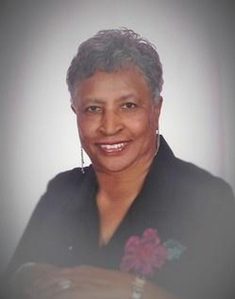 Juanita Grey Kelly