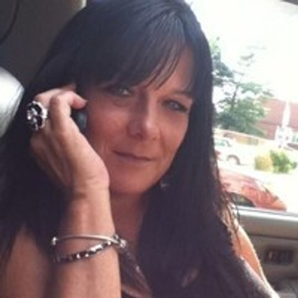 Michele Charbonier Profile Photo
